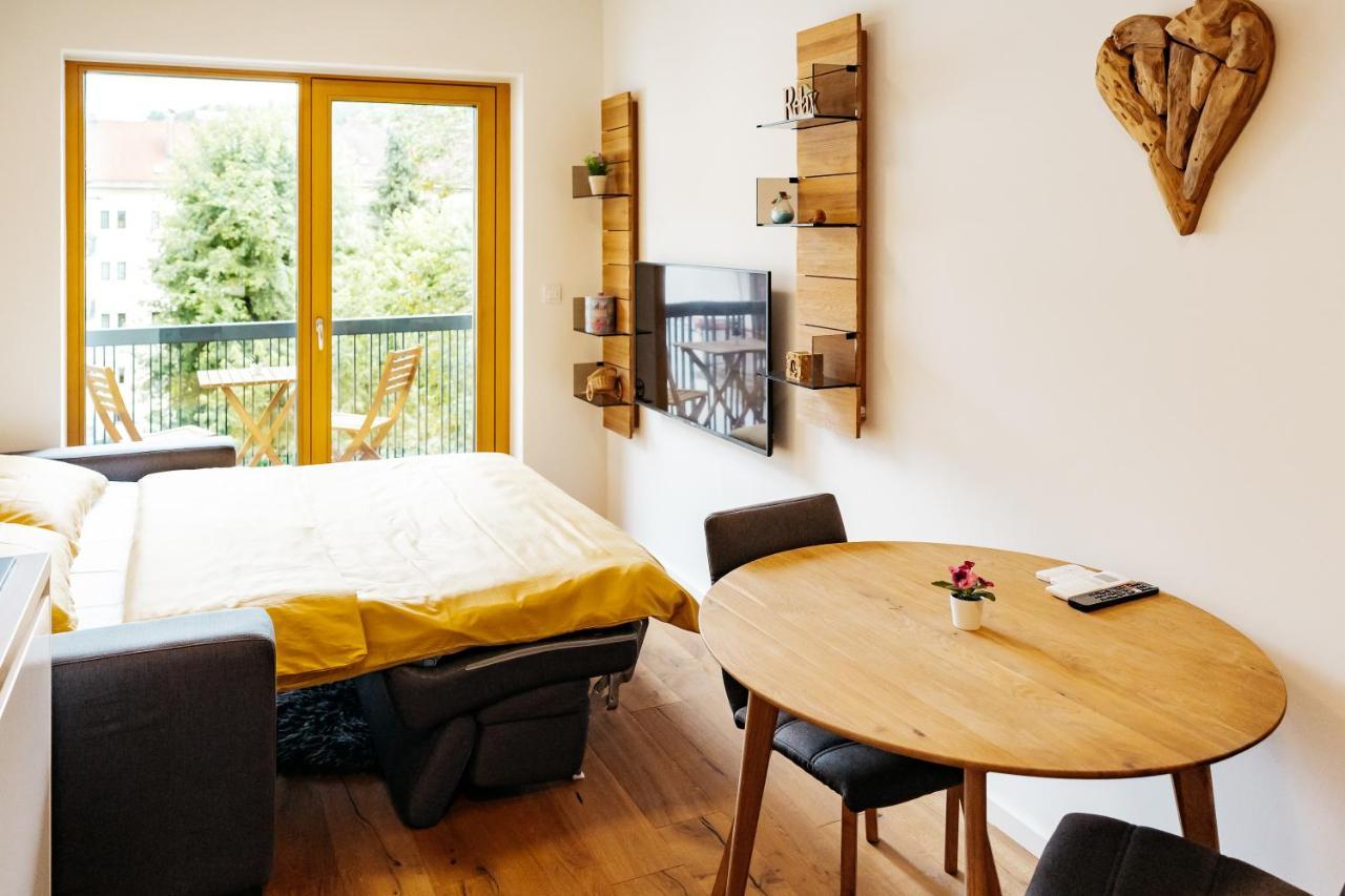 Woody - Comfy Apartment In Siska Ljubljana Eksteriør billede