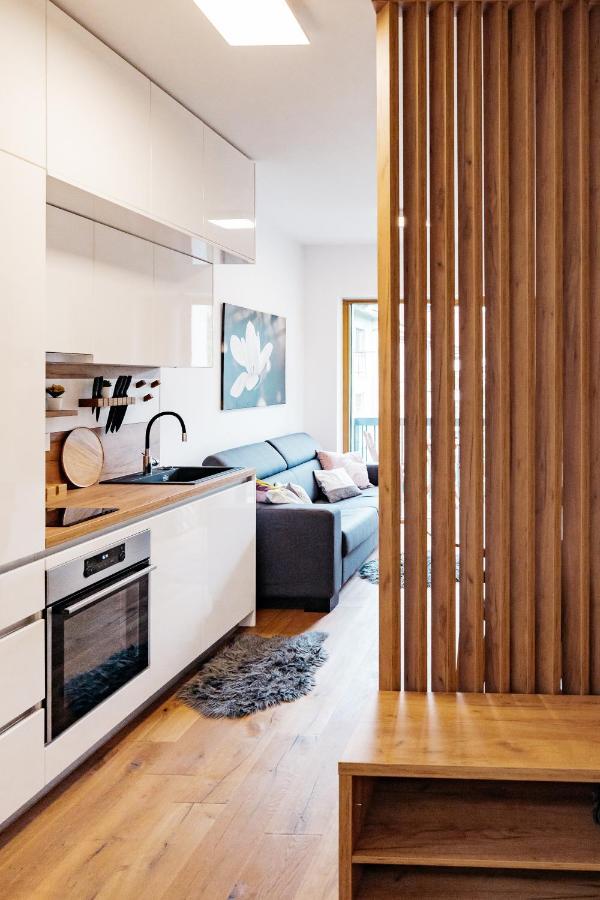Woody - Comfy Apartment In Siska Ljubljana Eksteriør billede